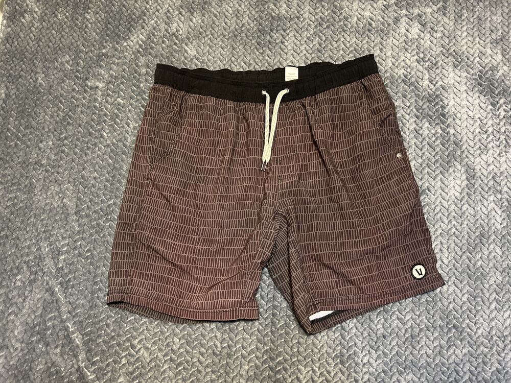 Vuori Athletic Shorts Mens Large Brown Printed Stretch Drawstring Flat Front